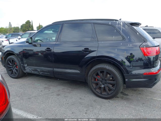 Audi Q7 2.0t Premium 2018 WA1LHAF71JD021489 Image 14