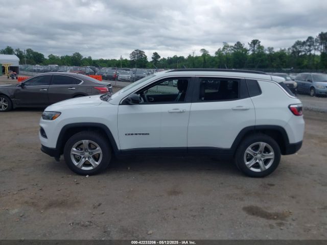 3C4NJDBN9RT607209 Jeep Compass Latitude 4x4