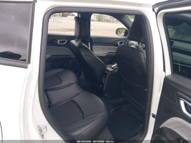 3C4NJDBN9RT607209 Jeep Compass Latitude 4x4