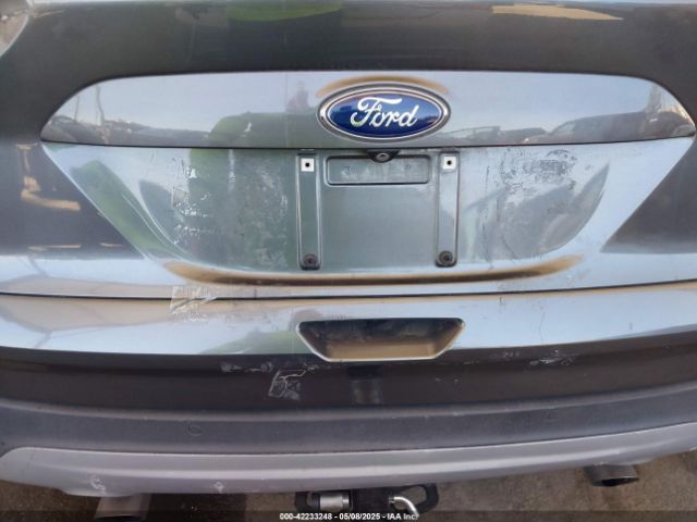 1FMCU0GX8FUB12384 Ford ESCAPE SE
