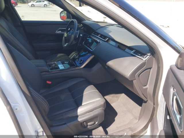 SALYL2RN1JA709853 Land Rover Range Rover Velar D180 Se R-dynamic