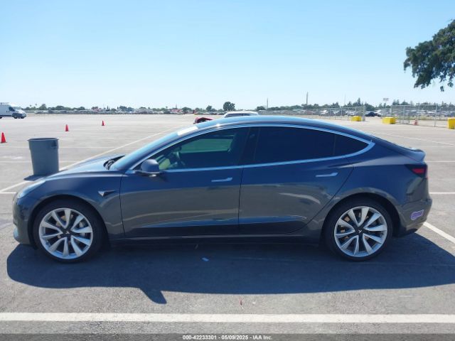 5YJ3E1EBXKF389541 Tesla Model 3 Long Range/performance