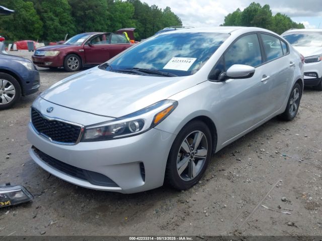 3KPFL4A7XJE249743 KIA FORTE LX