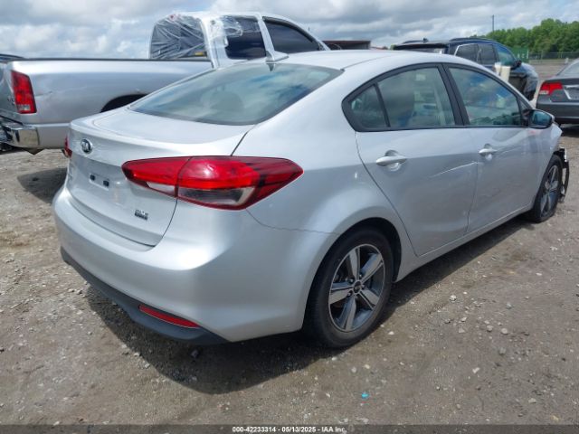 3KPFL4A7XJE249743 KIA FORTE LX
