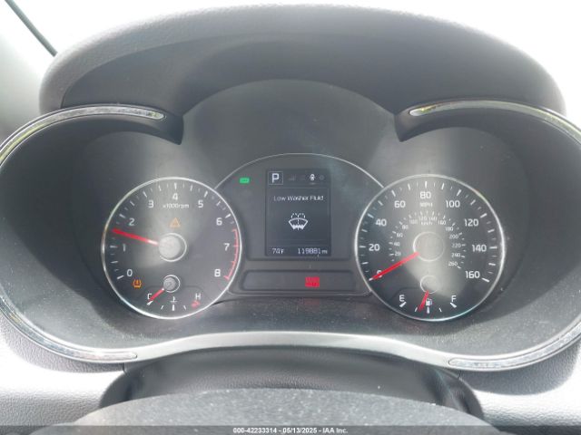 3KPFL4A7XJE249743 KIA FORTE LX