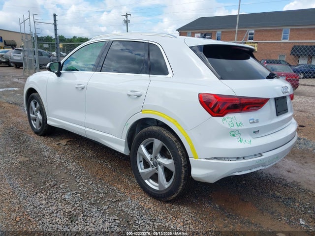 2020 AUDI Q3 WA1AECF31L1052769 Photo 2