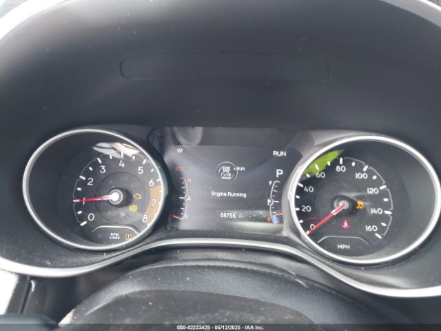 3C4NJDBB0JT321078 Jeep Compass Altitude 4x4