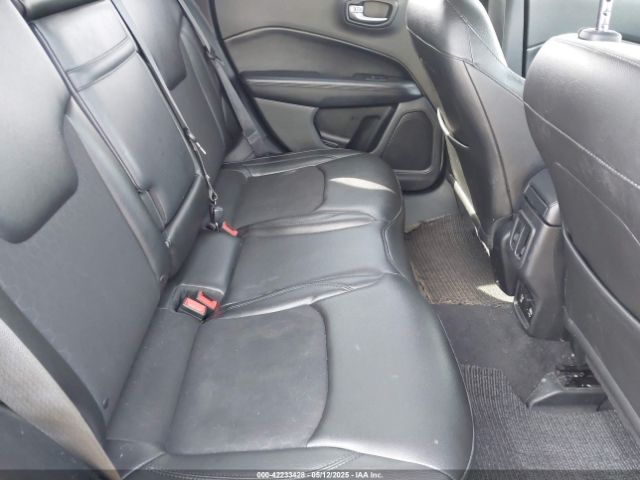 3C4NJDBB0JT321078 Jeep Compass Altitude 4x4