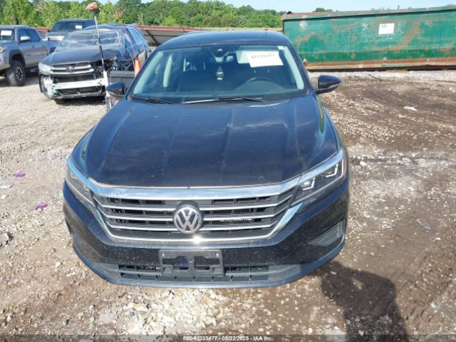 1VWSA7A34NC002411 Volkswagen Passat 2.0t Se