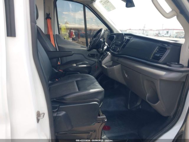 1FTBR3X89NKA23915 Ford Transit-250 Cargo Van