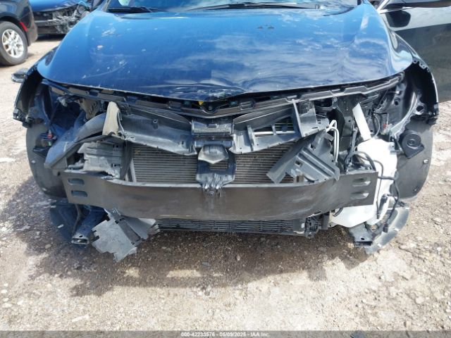 1G1ZD5ST7SF129992 Chevrolet Malibu Fwd 1lt