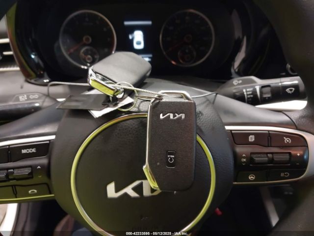 5XXG14J2XPG189462 KIA K5 LXS