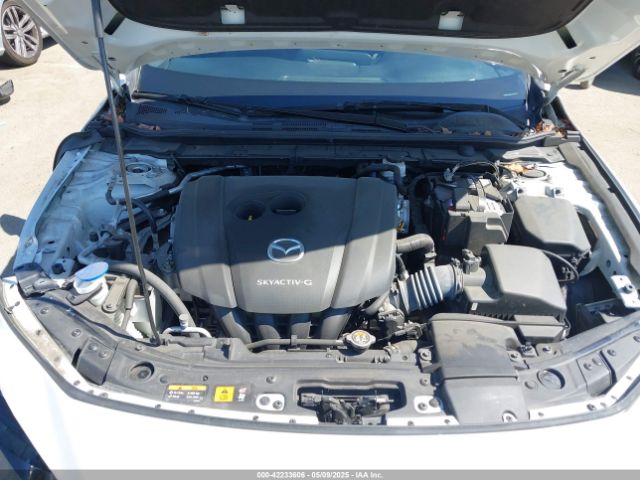 JM1BPAJM2K1121511 Mazda MAZDA3