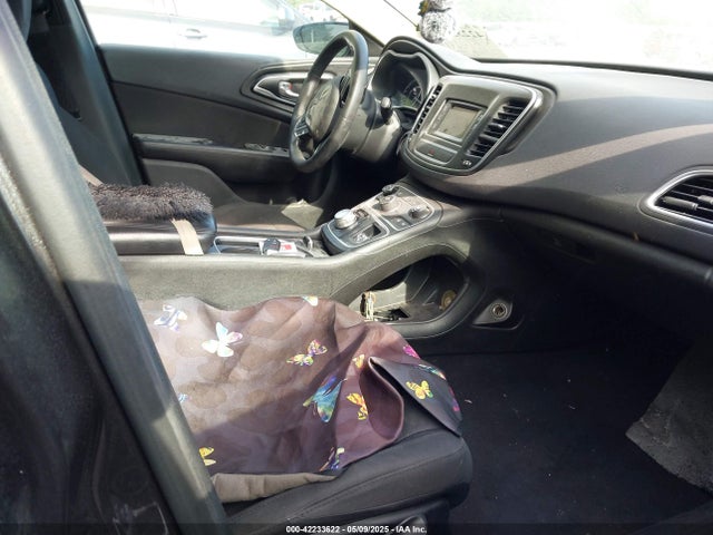 1C3CCCAB0GN127869 Chrysler 200 Limited