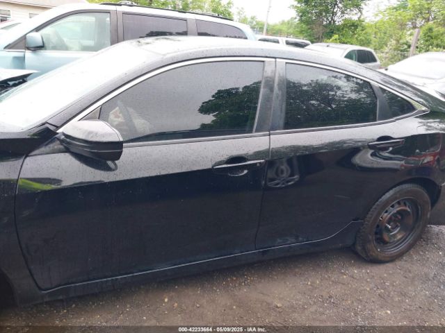 19XFC2F5XHE219941 Honda Civic Lx