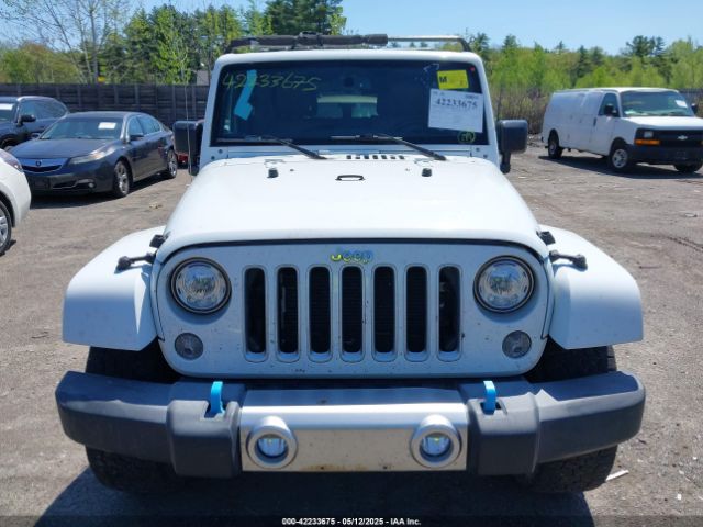 1C4BJWEG3HL517219 Jeep Wrangler Unlimited Sahara 4x4