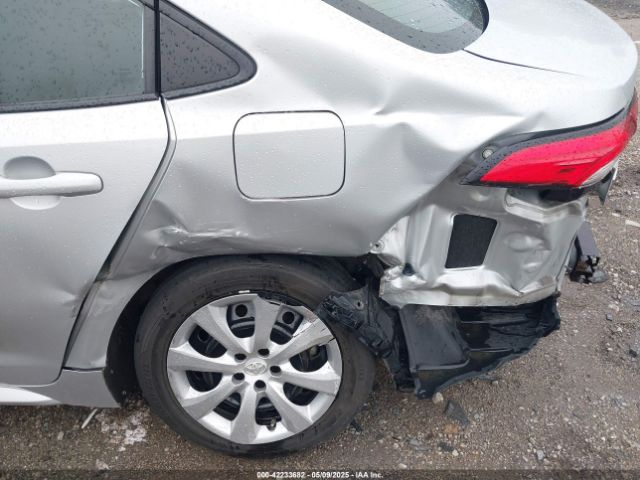 5YFEPRAE9LP095099 Toyota COROLLA LE