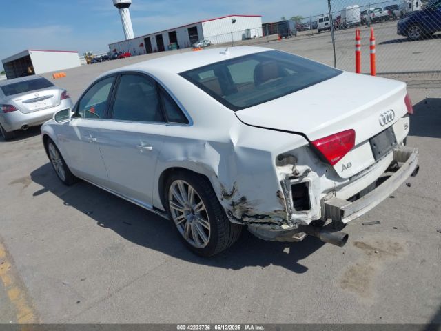 2011 AUDI A8 WAUAVAFD7BN021601 Photo 2