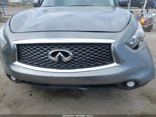 JN8CS1MU8EM450428 Infiniti 2014