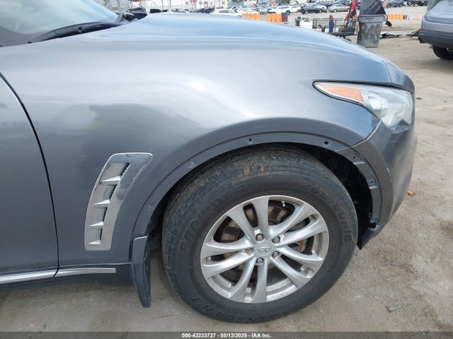 JN8CS1MU8EM450428 Infiniti 2014