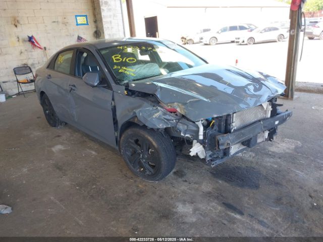 KMHLM4AJ1NU024044 Hyundai Elantra Hybrid Blue