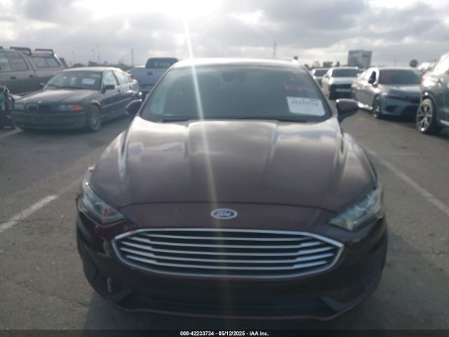 3FA6P0LU5KR175048 Ford Fusion Hybrid Se