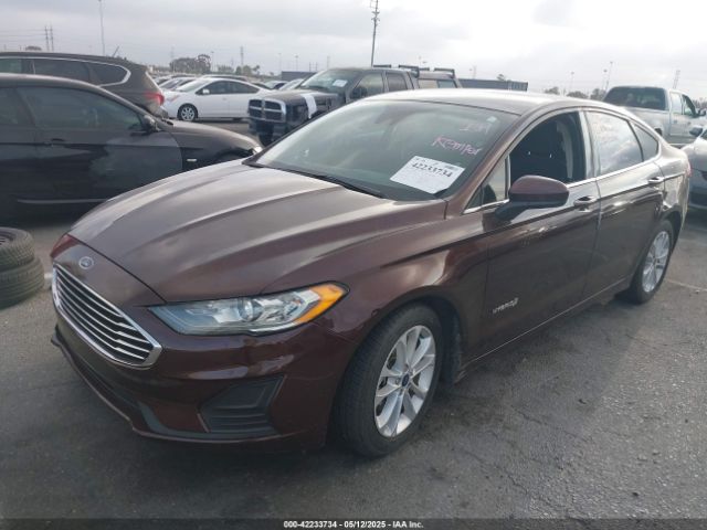 3FA6P0LU5KR175048 Ford Fusion Hybrid Se