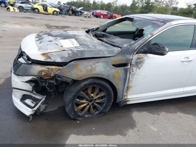 5XXGN4A73FG481095 KIA OPTIMA EX
