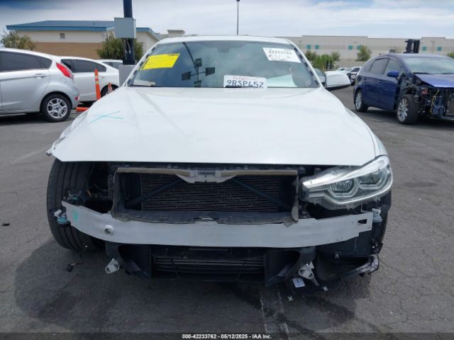 WBA8E1G5XJNU90041 BMW 320i