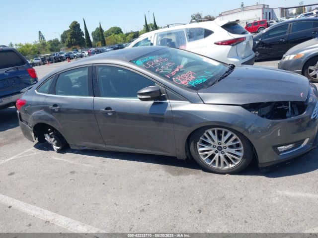 1FADP3J20HL245542 Ford Focus Titanium