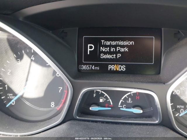 1FADP3J20HL245542 Ford Focus Titanium