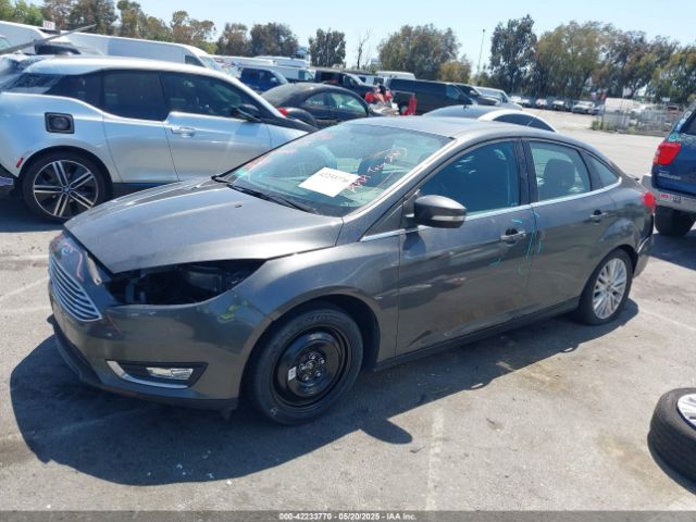 1FADP3J20HL245542 Ford Focus Titanium