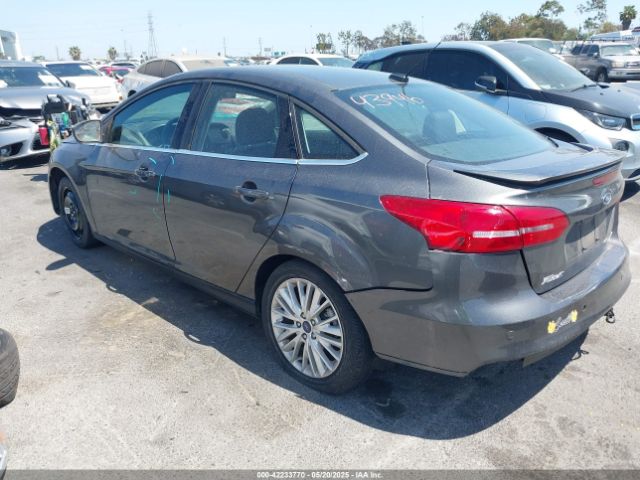 1FADP3J20HL245542 Ford Focus Titanium