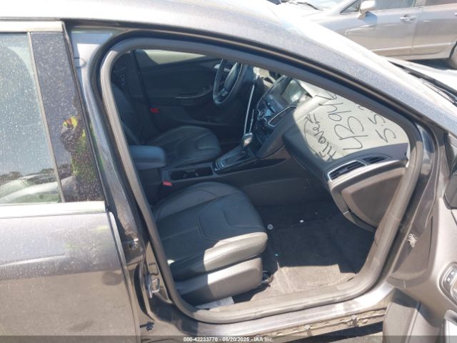 1FADP3J20HL245542 Ford Focus Titanium