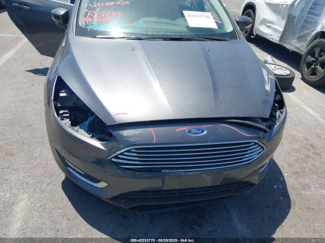 1FADP3J20HL245542 Ford Focus Titanium