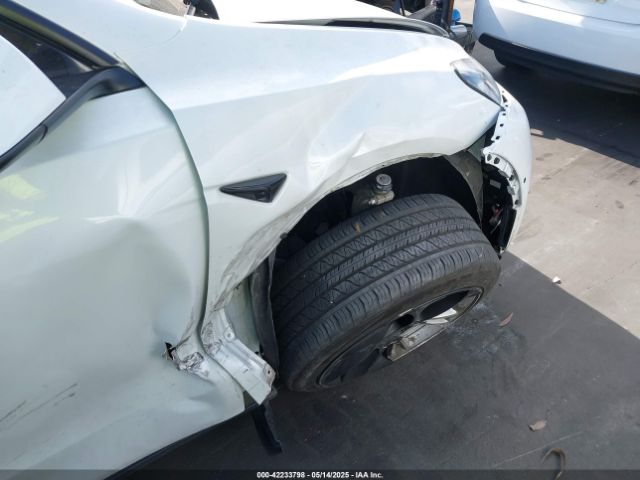 7SAYGDEE5NF504369 Tesla Model Y Long Range Dual Motor All-wheel Drive