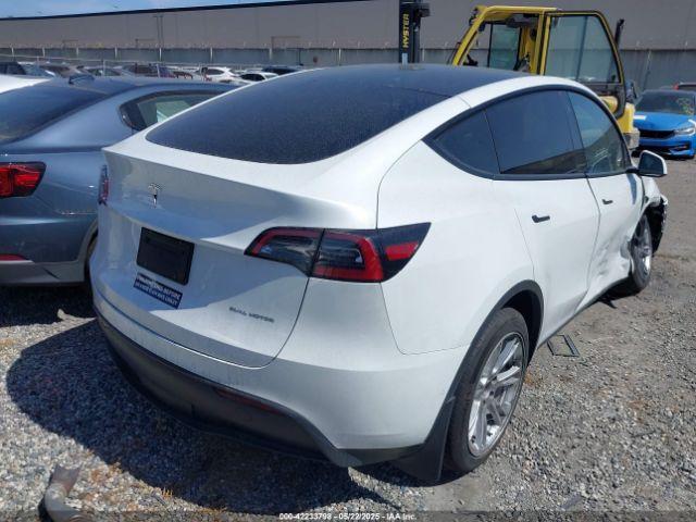 7SAYGDEE5NF504369 Tesla Model Y Long Range Dual Motor All-wheel Drive