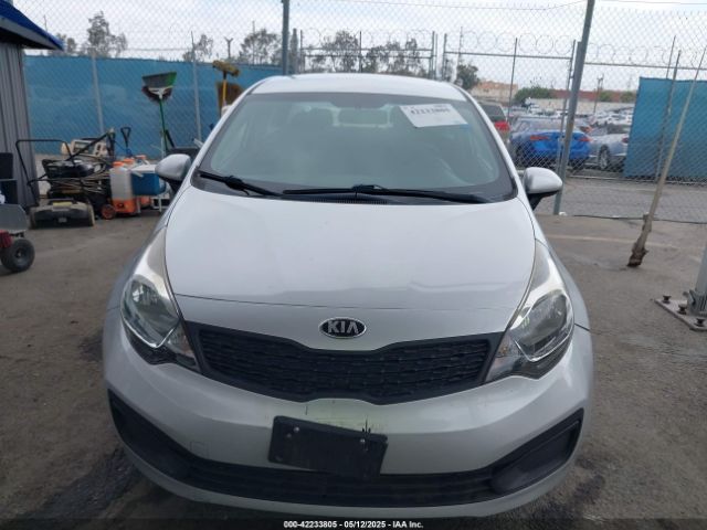 KNADM4A39E6335975 KIA RIO LX