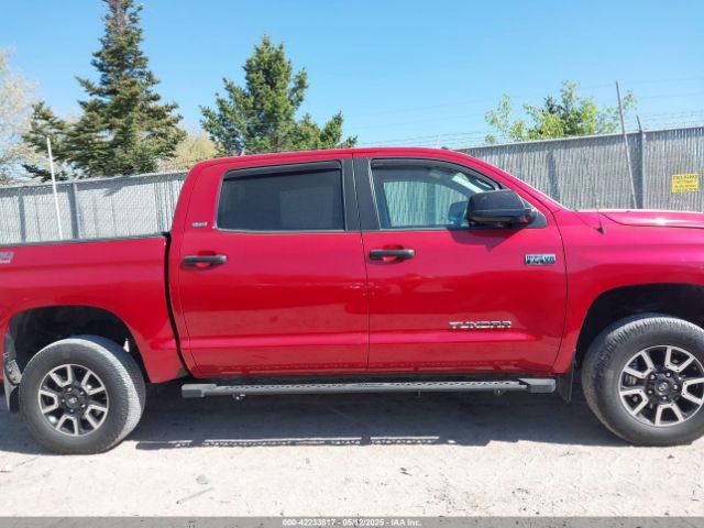 5TFDW5F19JX749093 Toyota Tundra Sr5 5.7l V8
