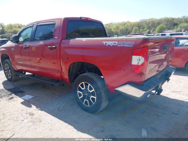5TFDW5F19JX749093 Toyota Tundra Sr5 5.7l V8