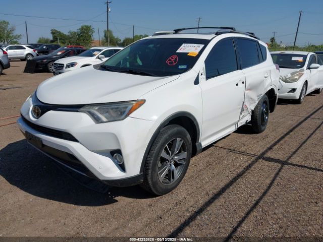 2T3WFREV5JW430122 Toyota Rav4 Xle