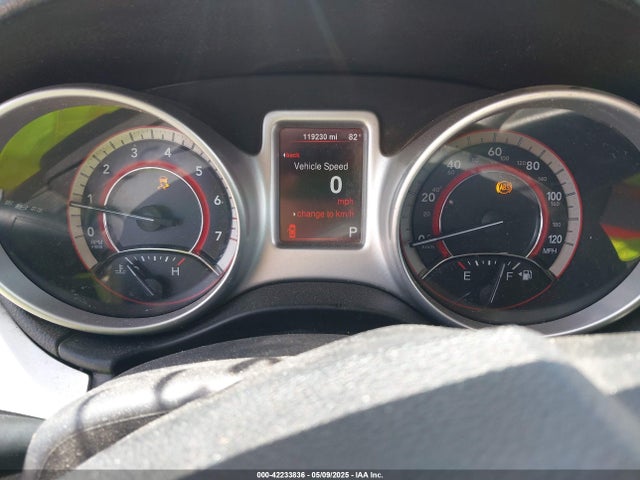 3C4PDCBG2ET161135 Dodge Journey Sxt