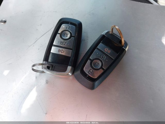 1FMJU1HT8LEA85914 Ford Expedition Xlt