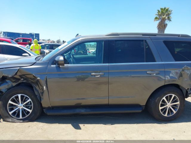 1FMJU1HT8LEA85914 Ford Expedition Xlt