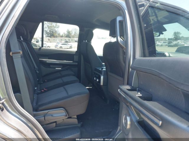 1FMJU1HT8LEA85914 Ford Expedition Xlt