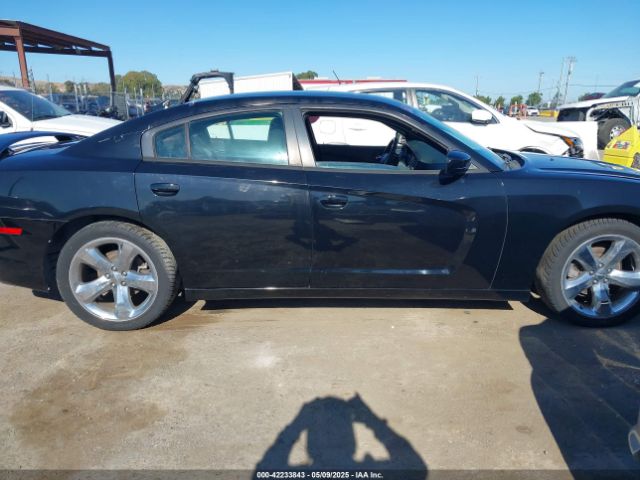 2C3CDXBG8EH326754 Dodge Charger Se