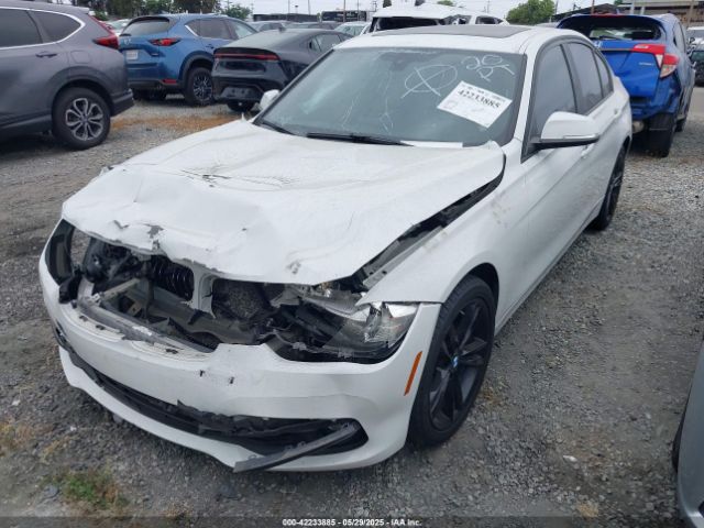WBA8E1G53HNU12923 BMW 320i