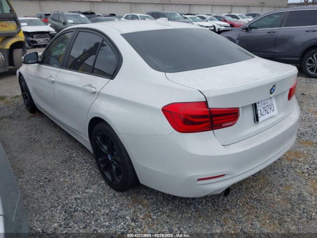 WBA8E1G53HNU12923 BMW 320i
