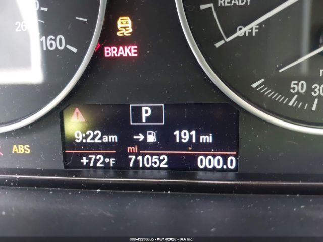 WBA8E1G53HNU12923 BMW 320i