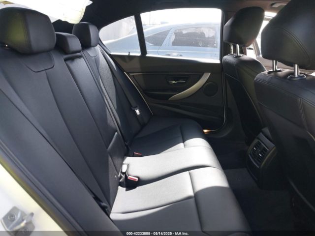 WBA8E1G53HNU12923 BMW 320i